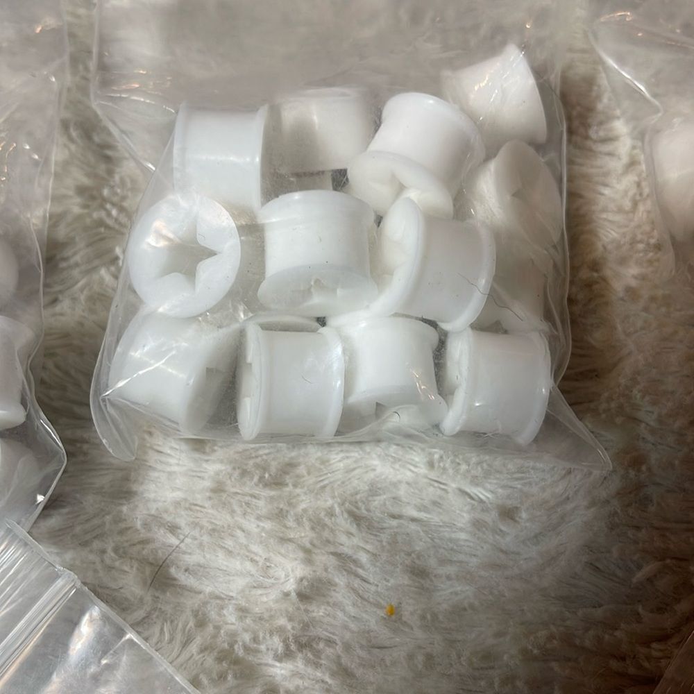 Star gauge plugs multiple sizes available white